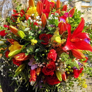 Kytica ľalia a mix kvetov