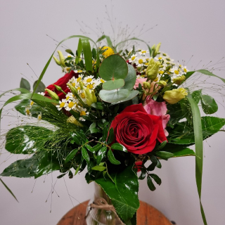 Kytica bielo červený mix kvetov